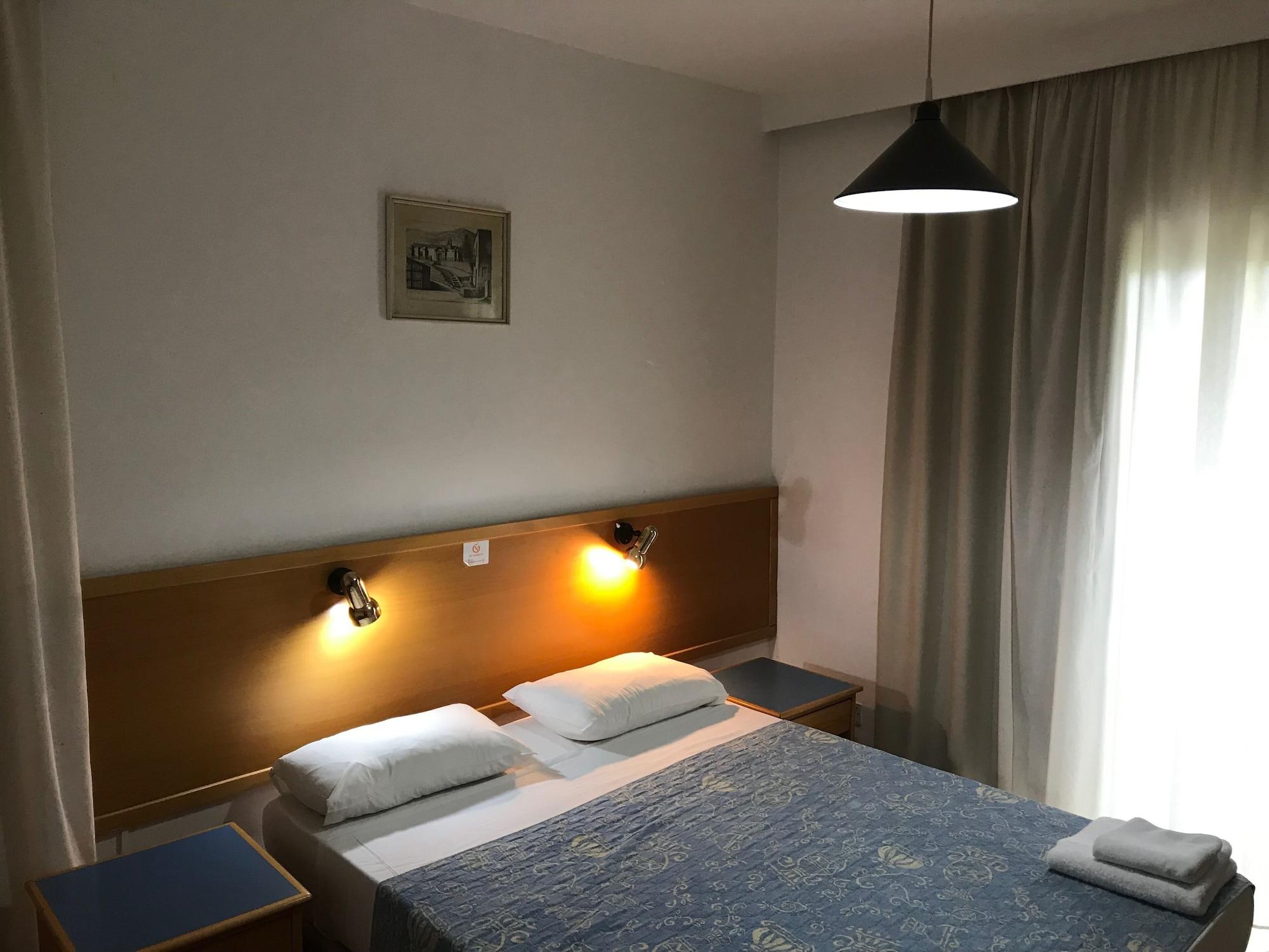 Daphne Hotel Apartments (Adults Only) Paphos Exterior photo