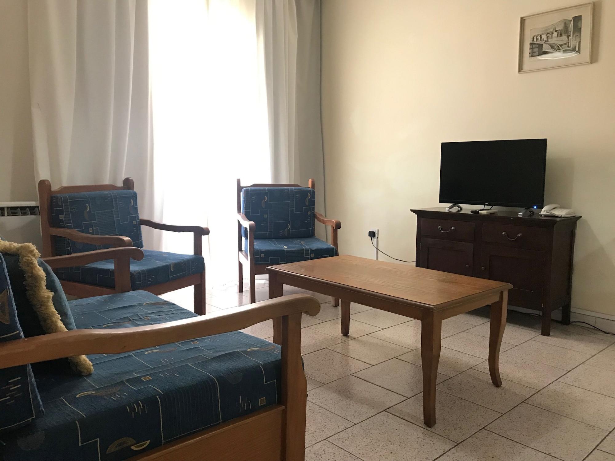 Daphne Hotel Apartments (Adults Only) Paphos Exterior photo