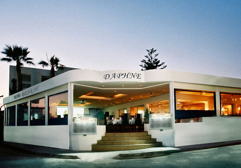 Daphne Hotel Apartments (Adults Only) Paphos Exterior photo