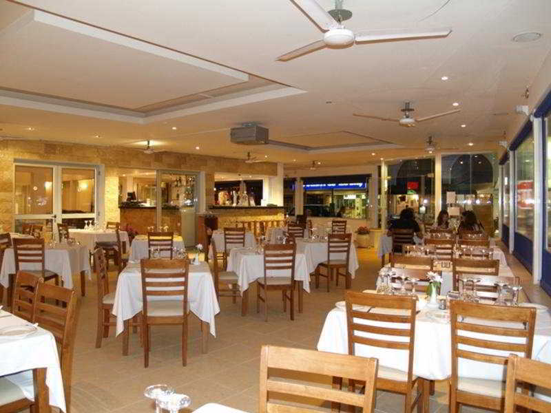 Daphne Hotel Apartments (Adults Only) Paphos Exterior photo