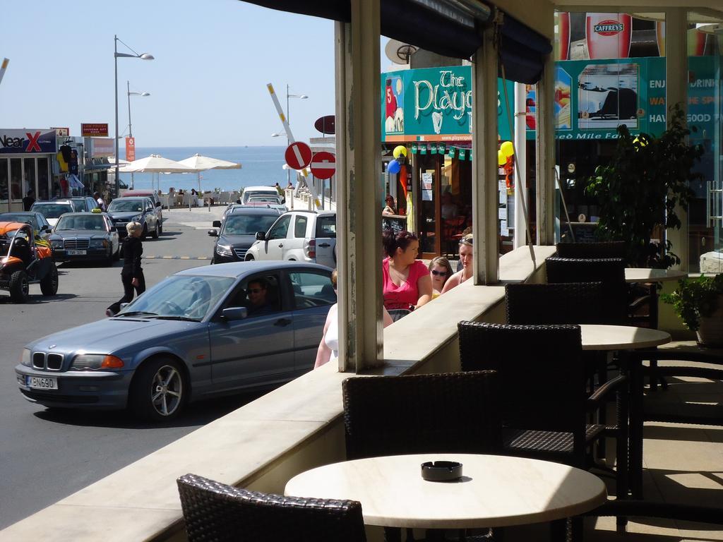 Daphne Hotel Apartments (Adults Only) Paphos Exterior photo